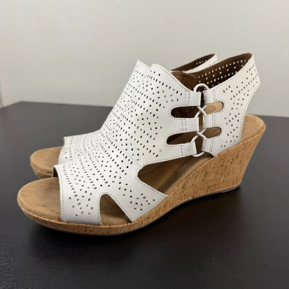 Rockport Cobb Hill Sandals Women's 11W Leather Laser Cut Wedge Casual Career